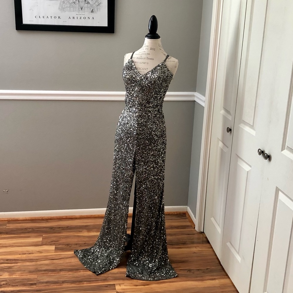 NEW ALYCE PARIS SZ 8 GUNMETAL SEQUIN JUMPSUIT WITH POCKETS